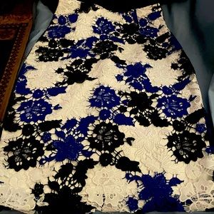 New W/O tags Calvin Klein Size 4 Skirt Blue and White.